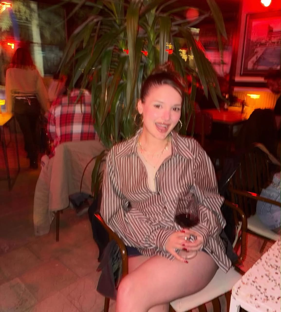 Posof Sadık Bir Sevgili Escort Zeynep